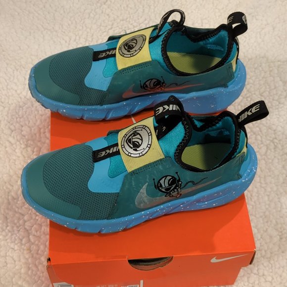 Nike Other - Nike Flex Runner 2 LIL